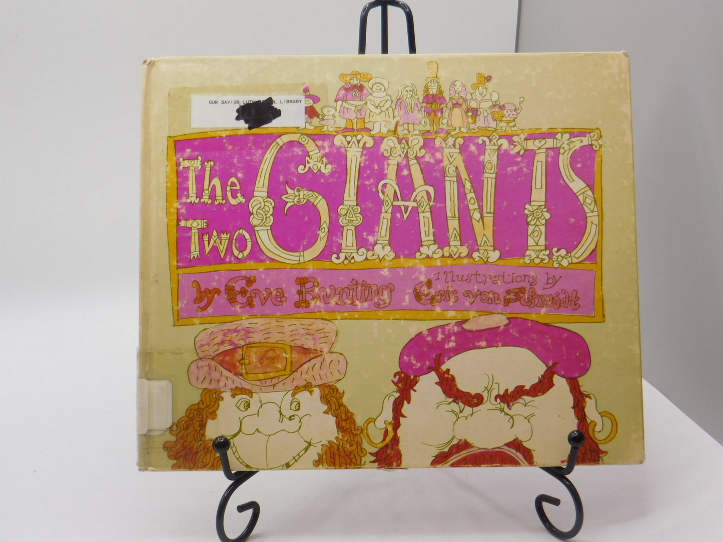 The Two Giants by Eve Bunting