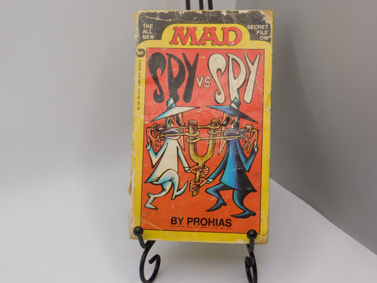 (1978) Mad's Spy vs Spy by Antonio Prohias
