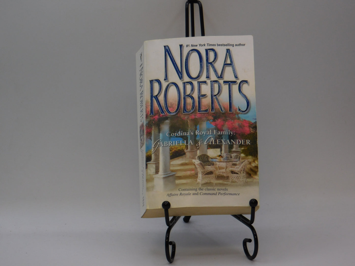Cordinas Royal Family: Gabriella & Alexander By Nora Roberts
