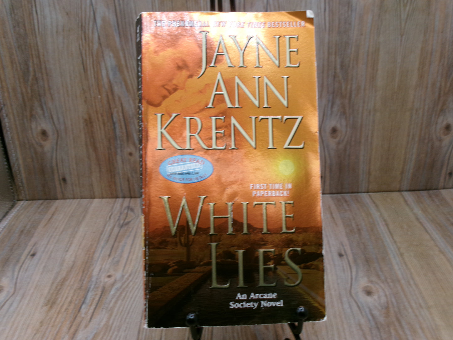 White Lies by Jayne Ann Krentz