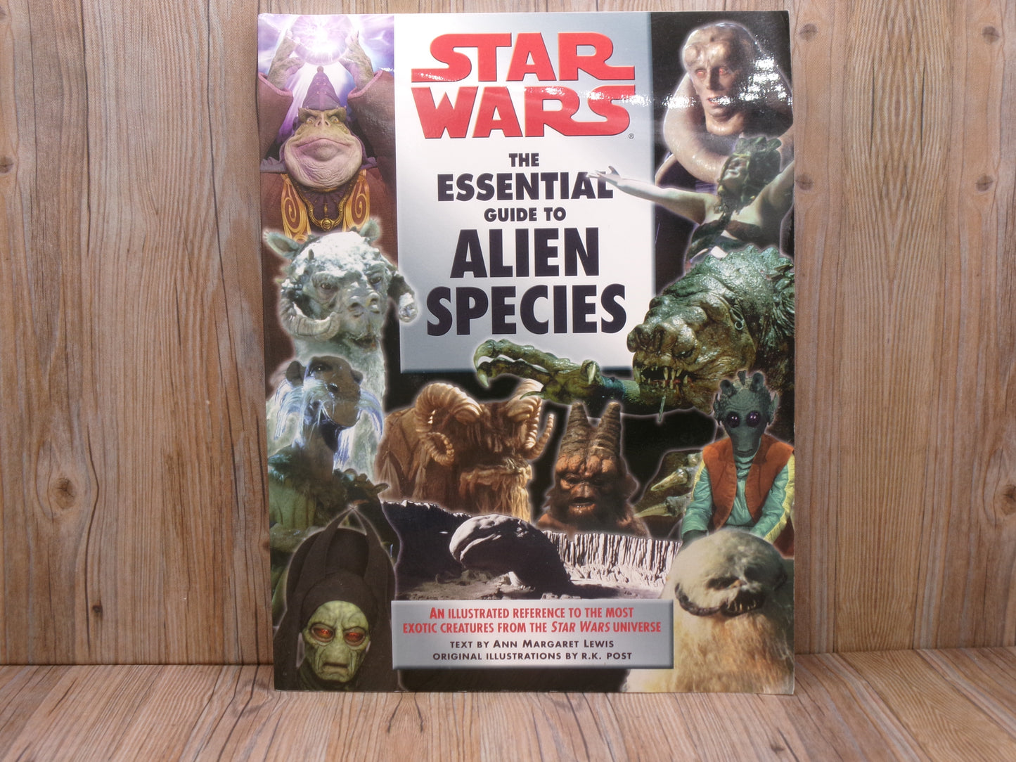 Star Wars The Essential guide to Alien Species by Ann Margaret Lewis