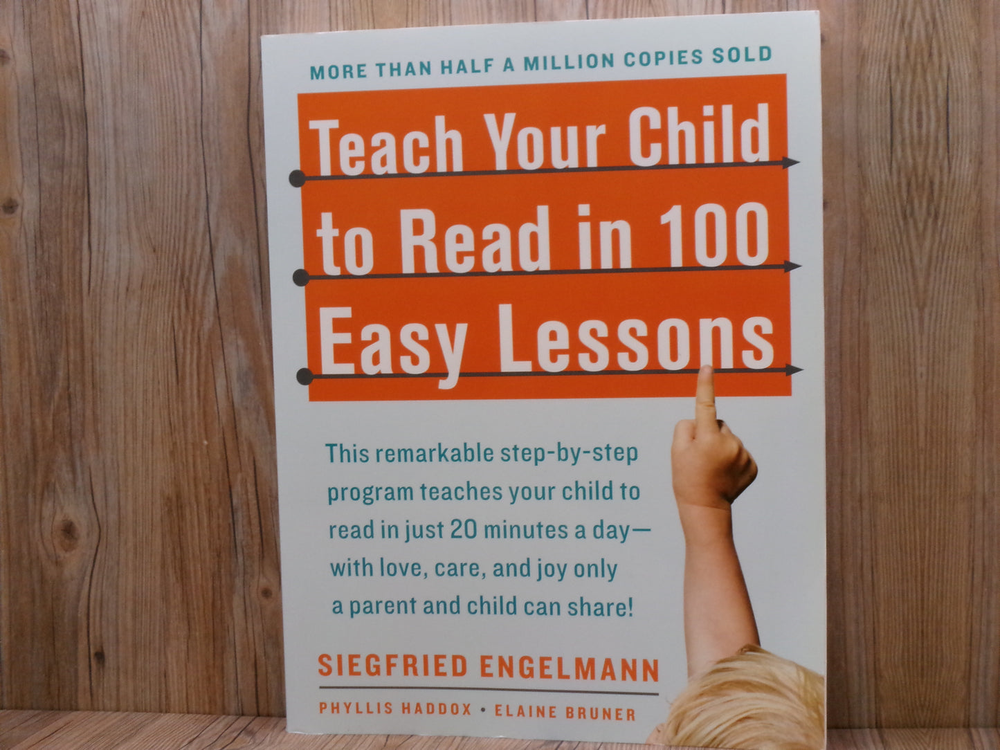 Teach Your Child to Read in 100 Easy Lessons by Siegfried Engelmann