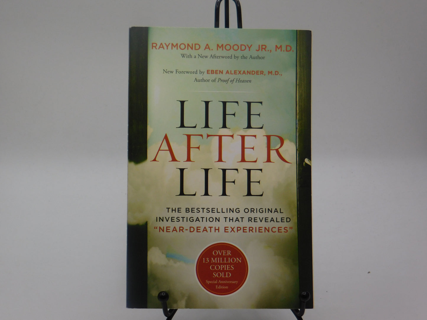 Life After Life by Raymond A. Moody Jr.