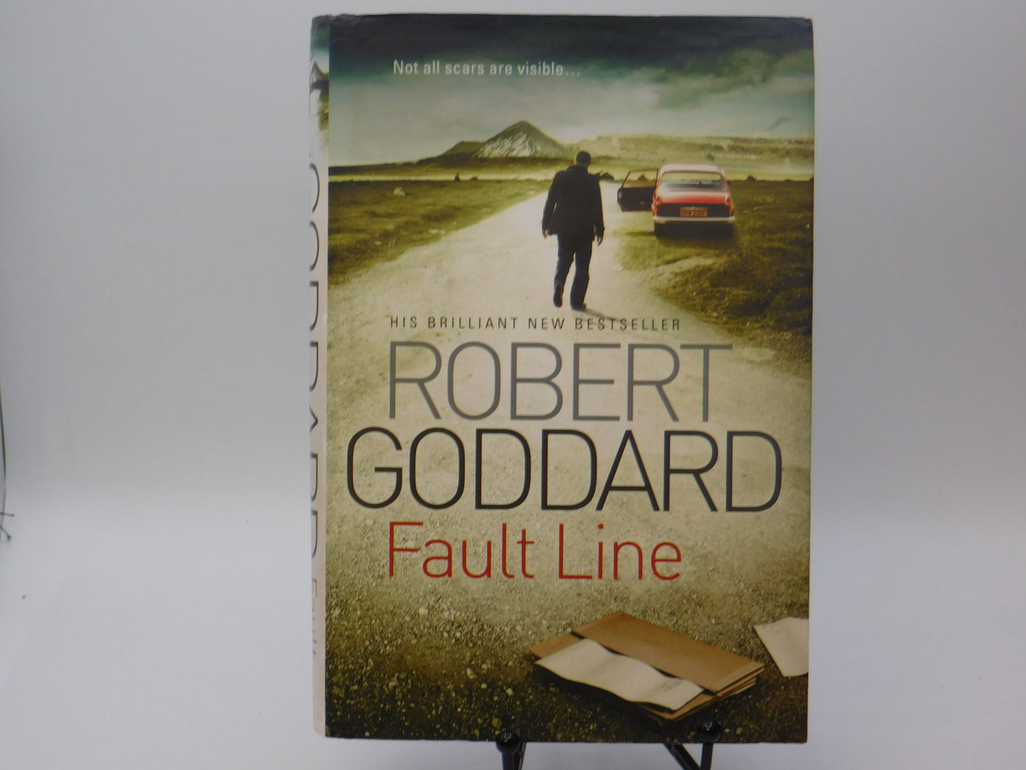 Fault Line by Robert Goddard